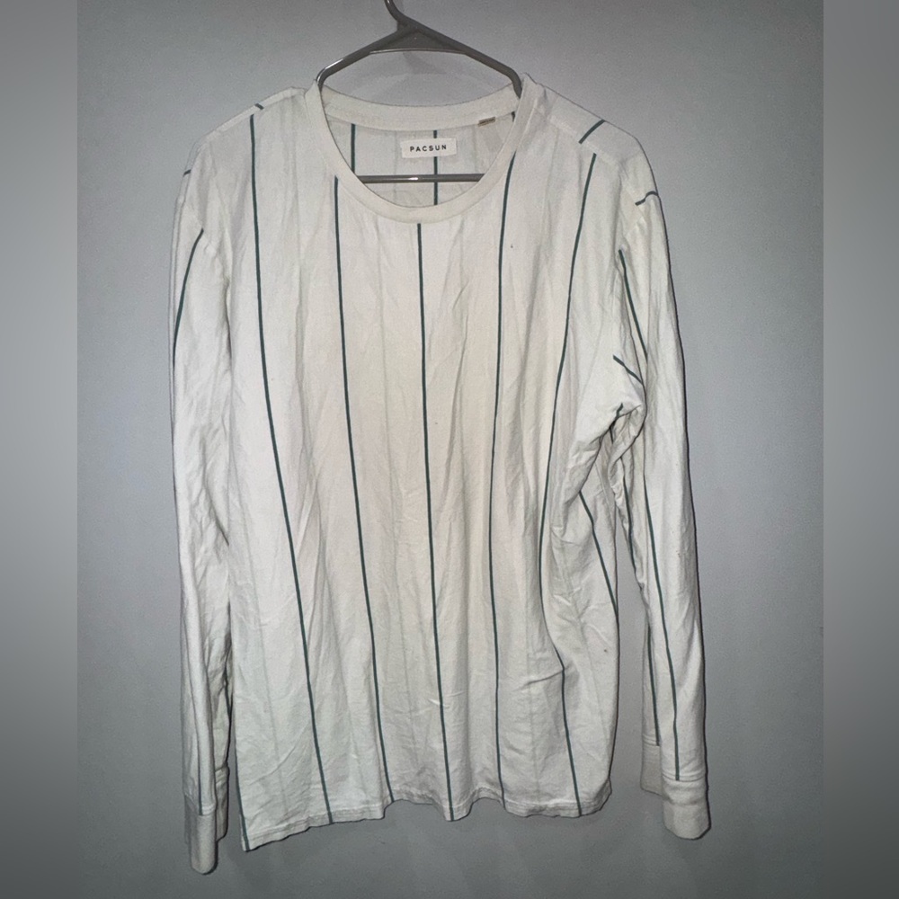 Men’s long sleeve tee